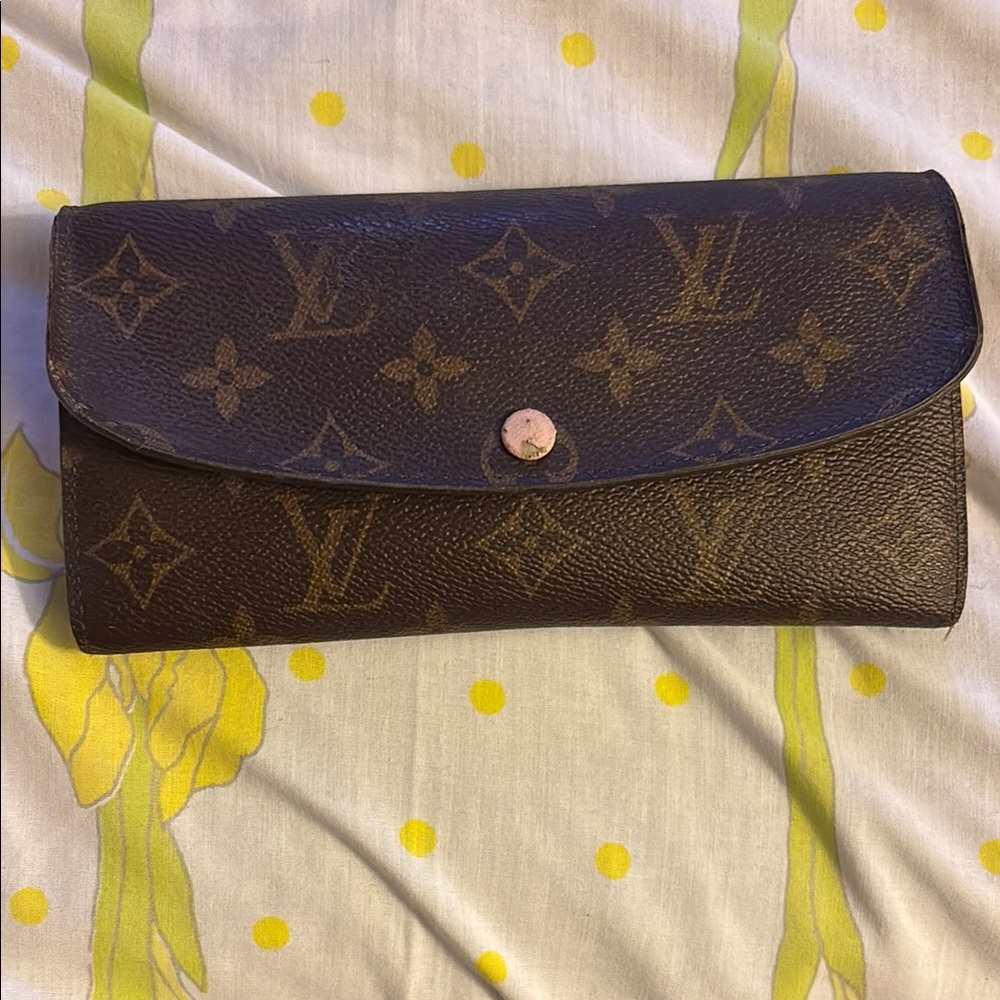 Louis Vuitton Brown Wallet with Classic Monogram Design